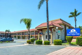 Americas Best Value Inn-Rialto