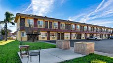 Americas Best Value Inn