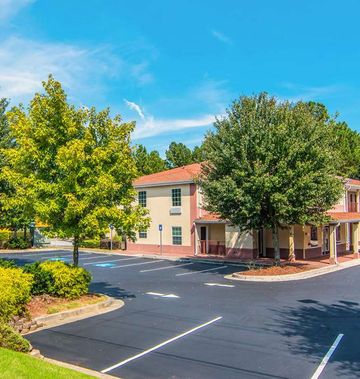Americas Best Value Inn & Suites