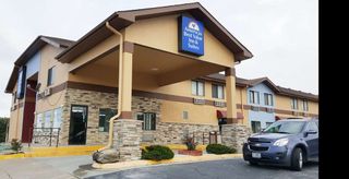 Americas Best Value Inn & Suites Harriso