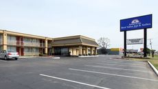 Americas Best Value Inn & Suites