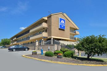 Americas Best Value Inn-Pittsburgh Arpt