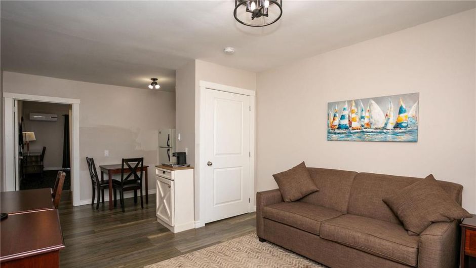 Canadas Best Value Inn/StesCharlottetown Room