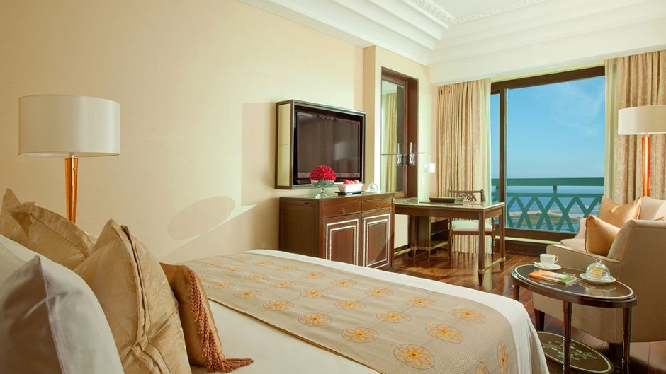 The Leela Palace Chennai Room