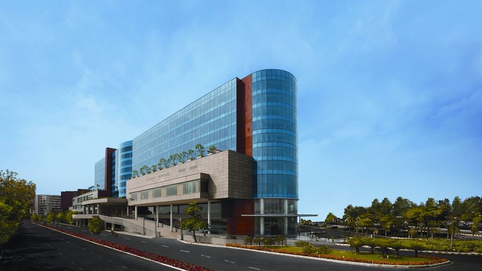 The Leela Ambience Gurgaon Exterior