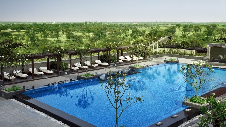 The Leela Ambience Gurgaon Pool