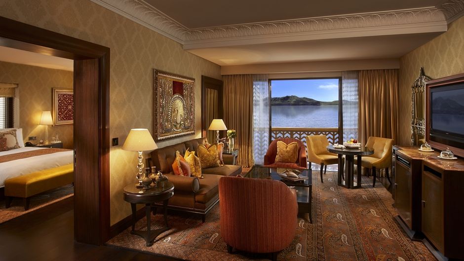 The Leela Palace Udaipur Suite