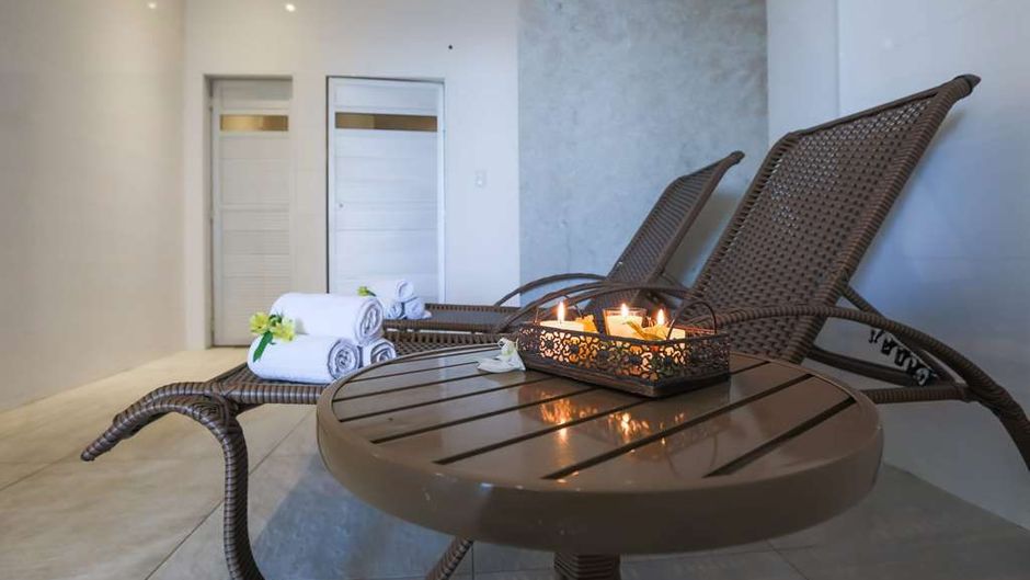 Golden Tulip Address Spa