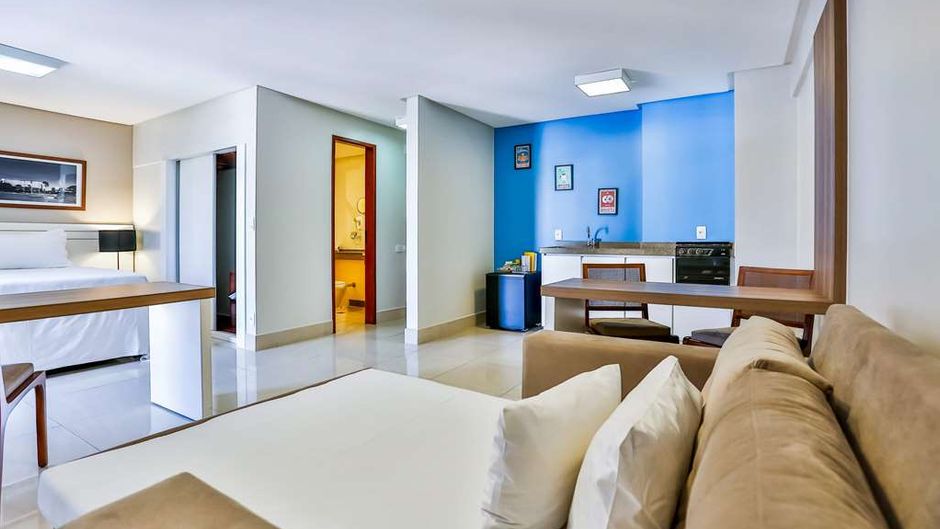 Golden Tulip Address Room