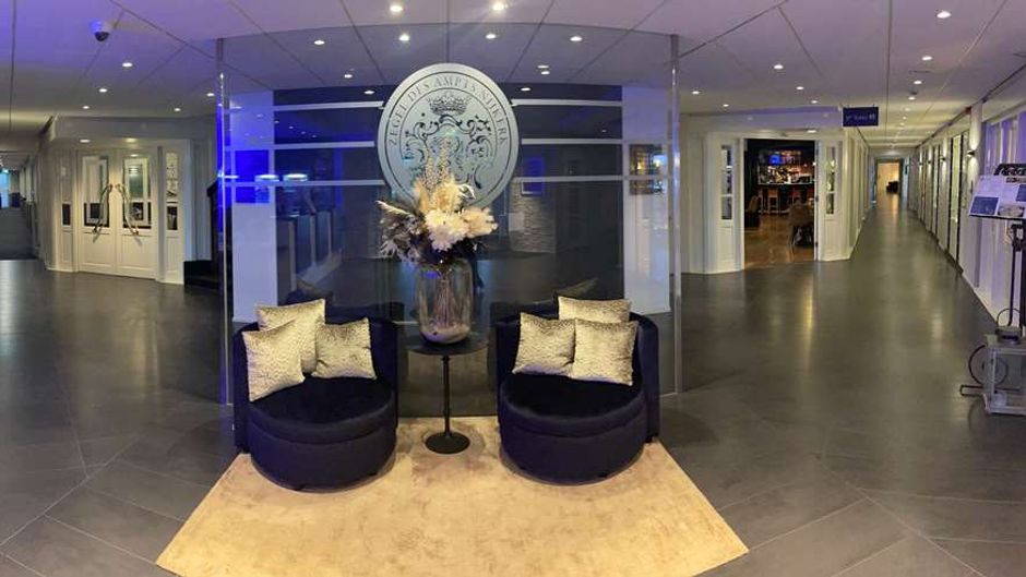 Golden Tulip Ampt van Nijkerk Lobby