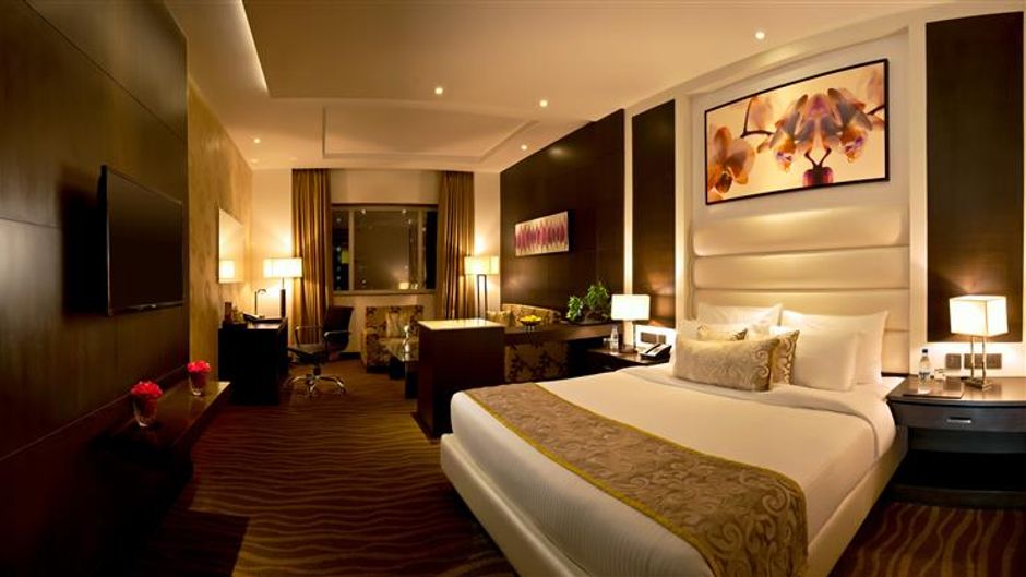 Golden Tulip Bhiwadi BDI Club & Suites Room