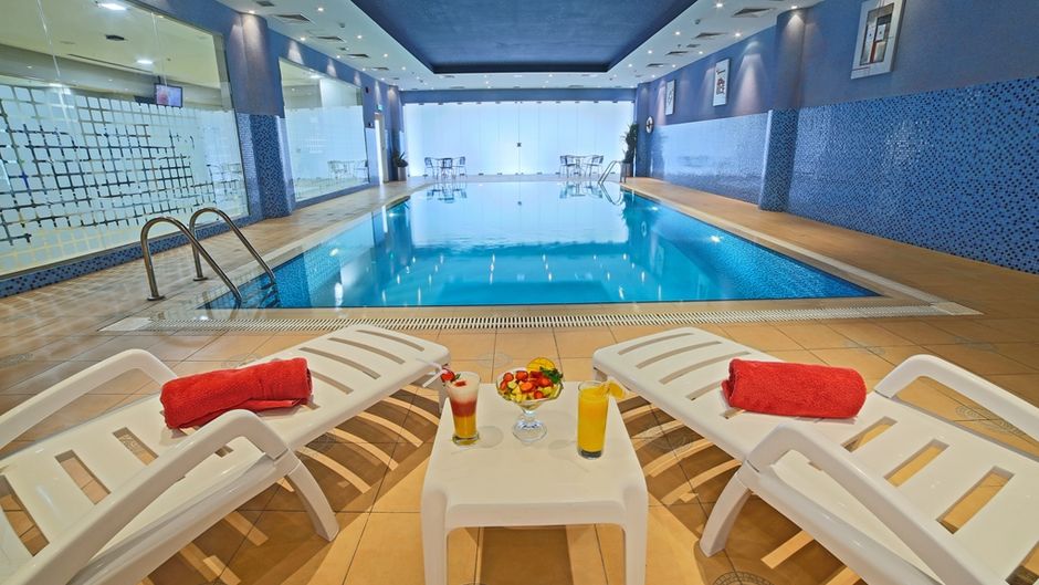 Golden Tulip Buraidah Pool