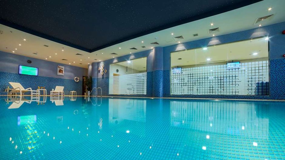Golden Tulip Buraidah Pool