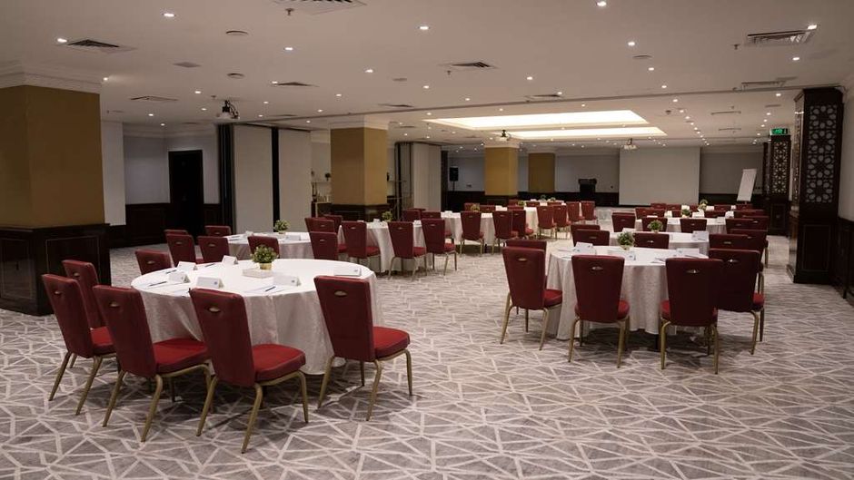 Golden Tulip Buraidah Ballroom