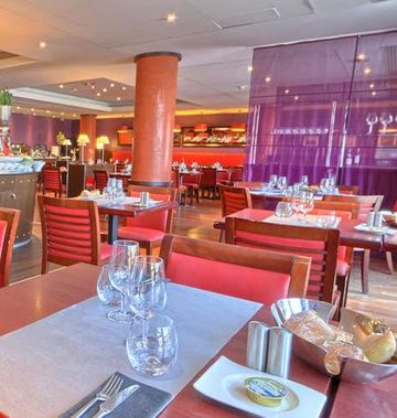 Golden Tulip Paris CDG Airport