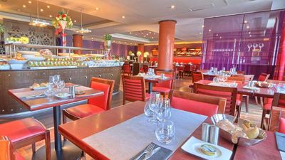Golden Tulip Paris CDG Airport