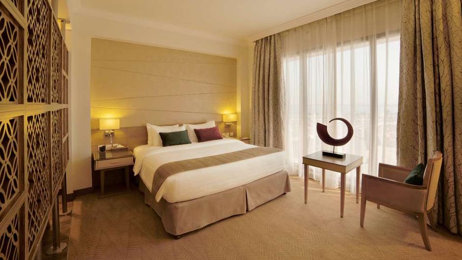 Golden Tulip Corniche Dammam Room