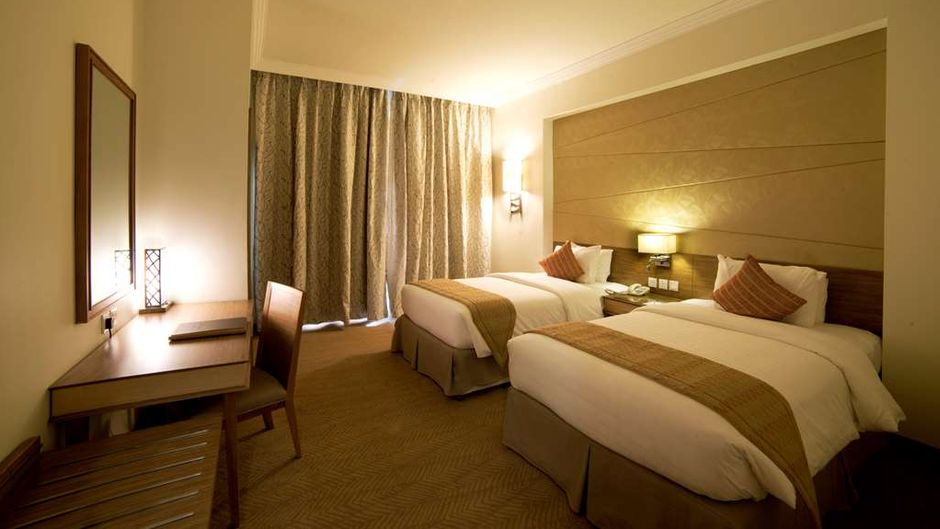 Golden Tulip Corniche Dammam Room