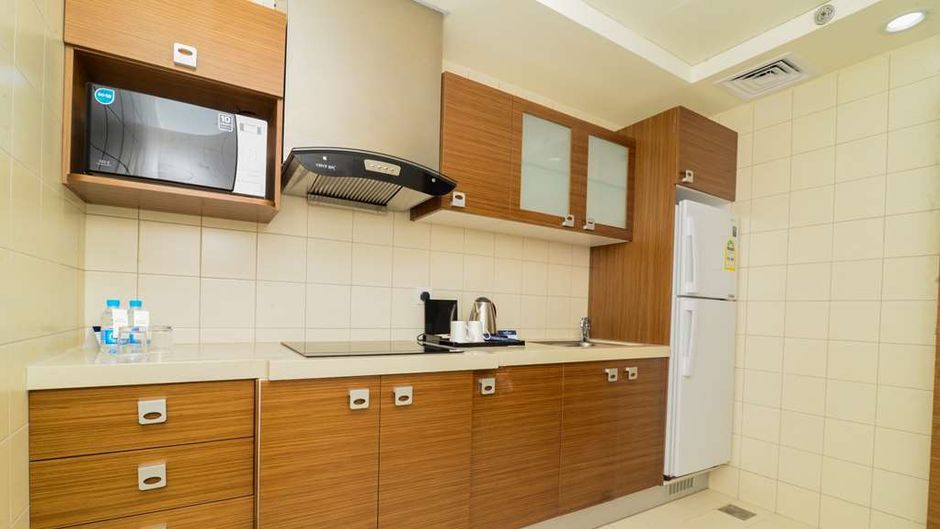 Golden Tulip Corniche Dammam Suite