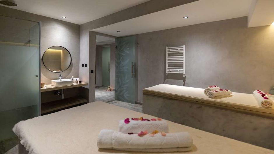 Golden Tulip El Mechtel Tunis Spa