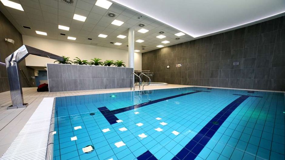 Golden Tulip Gdansk Residence Pool