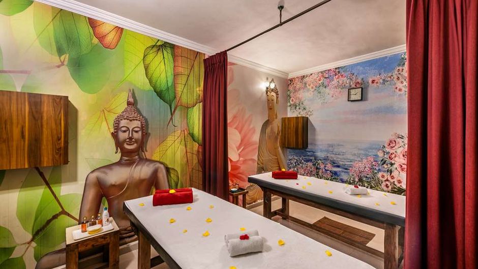 Golden Tulip Goa Candolim Resort Spa