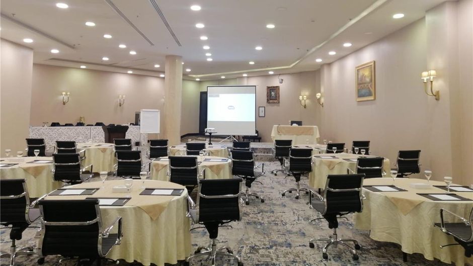 Golden Tulip Hail Hotel Ballroom