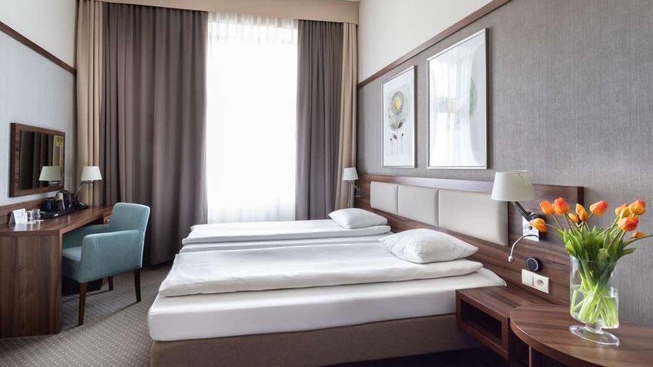 Golden Tulip Krakow City Center Room