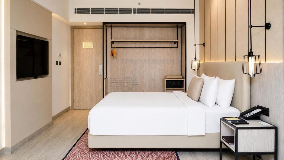 Golden Tulip Lucknow Room