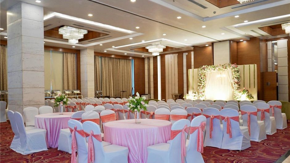 Golden Tulip Lucknow Other