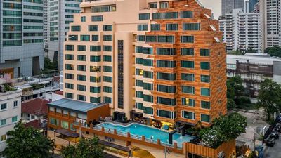 Golden Tulip Mandison Suites