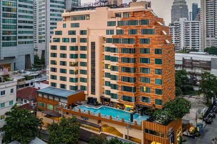 Golden Tulip Mandison Suites