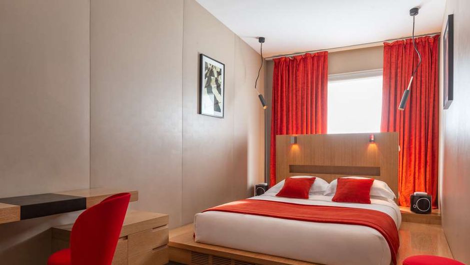Golden Tulip Opera de Noailles Room