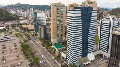 Golden Tulip Porto Vitoria