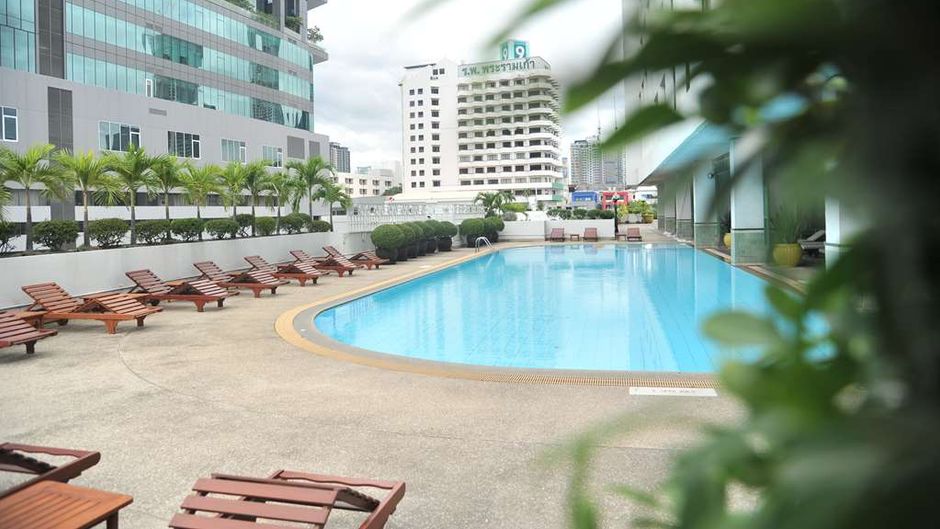 Golden Tulip Sovereign Hotel Bangkok Pool