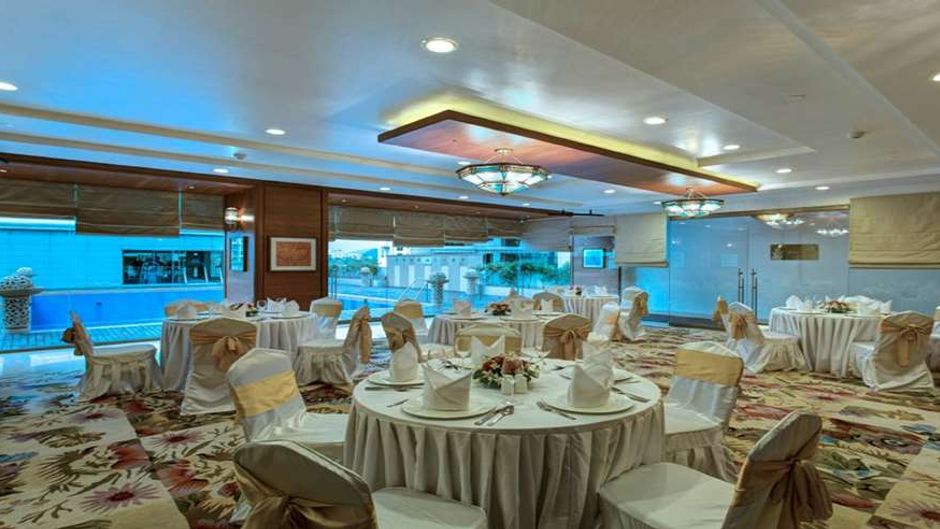 Royal Tulip Navi Mumbai Restaurant