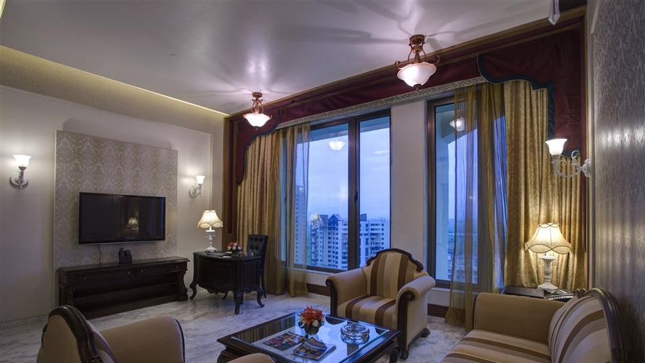 Royal Tulip Navi Mumbai Suite