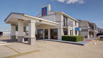 Motel 6 Dallas-De Soto-Lancaster