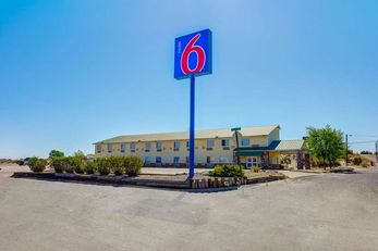 Motel 6 Truth or Consequences