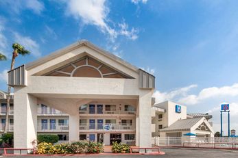 Motel 6 Brownsville North