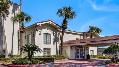 Motel 6 Baytown