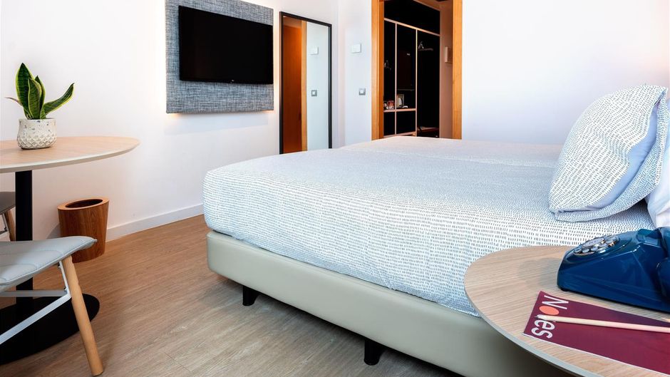 Innside Barcelona Airport Room