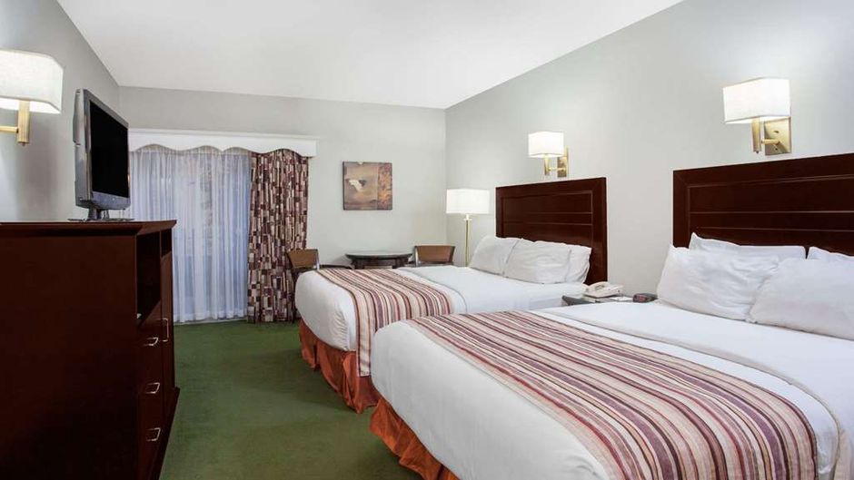 Ramada Fredericton Room
