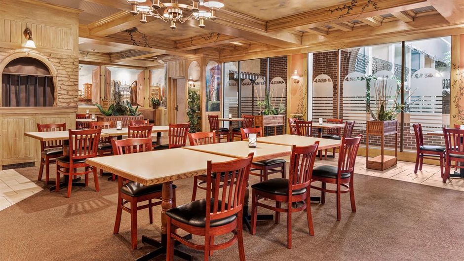 Ramada Fredericton Restaurant