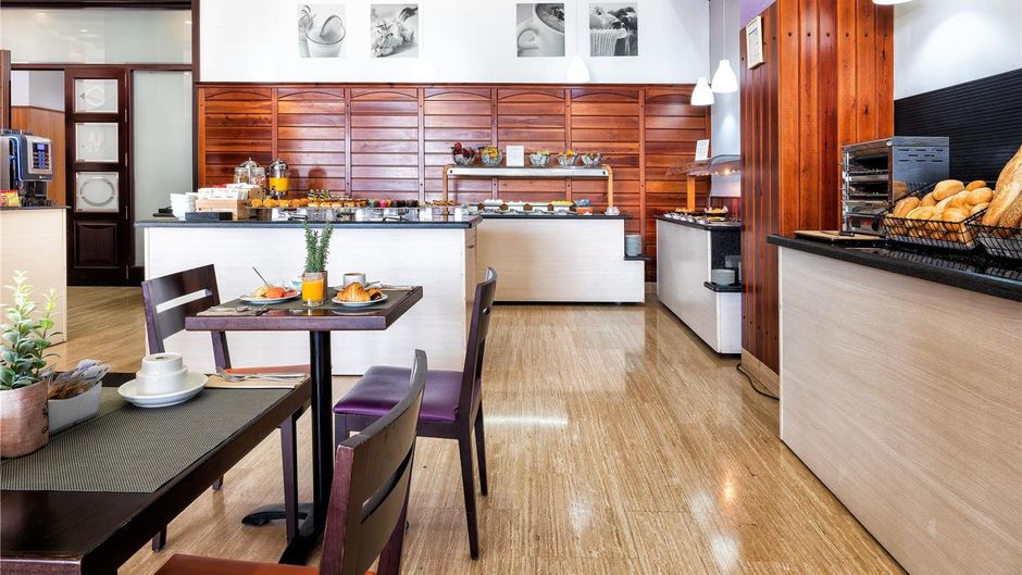 Hotel Melilla Puerto, Affiliated Melia Restaurant