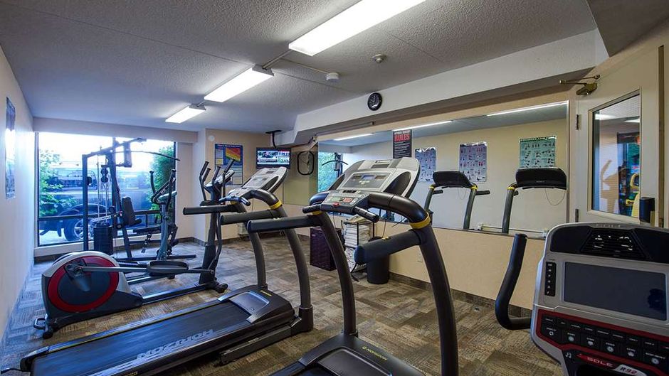 Howard Johnson Hotel By The Falls Health