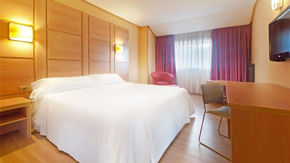 Hotel Puertollano Room