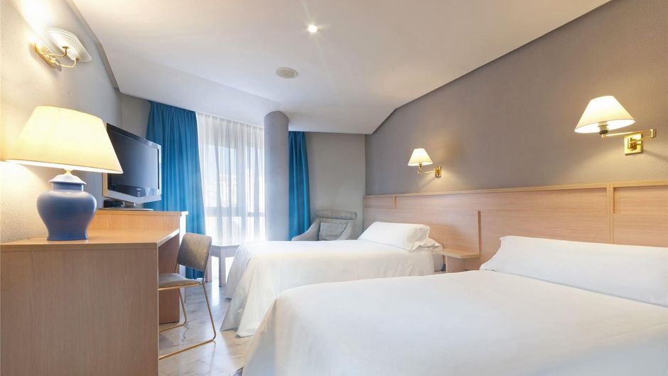Hotel Puertollano Room