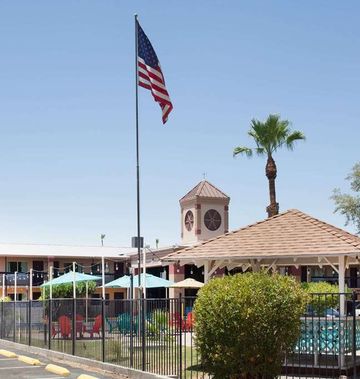 Howard Johnson by Wyndham Yuma
