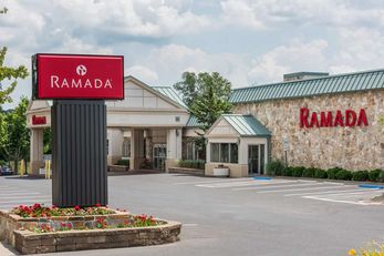 Ramada State College Hotel & Conf Ctr